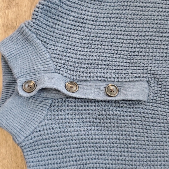 Knitted sweater - Picture 2 of 3